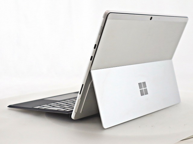 MICROSOFT SURFACE PRO 8 LTE ADVANCED (LTEモデル) 