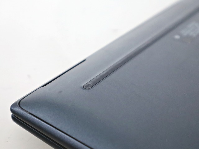 HP ELITE DRAGONFLY G4 (LTEモデル) 