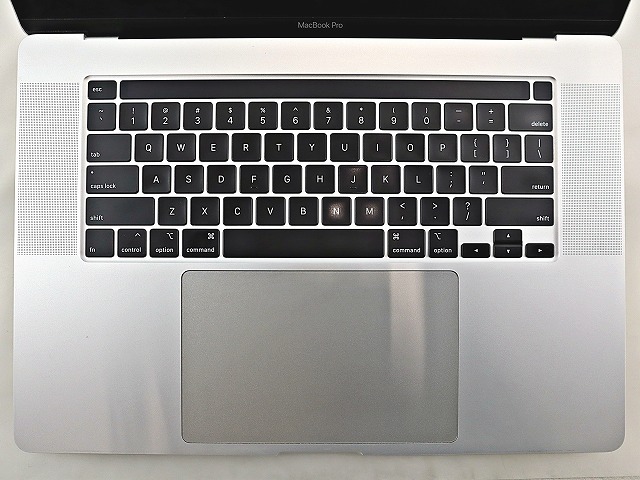 APPLE MACBOOK PRO MVVL2J/A