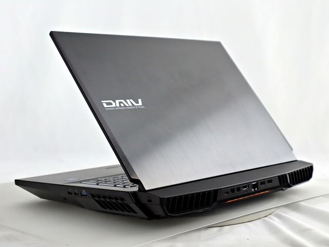 MouseComputer DAIV 7N 21067N-RKL