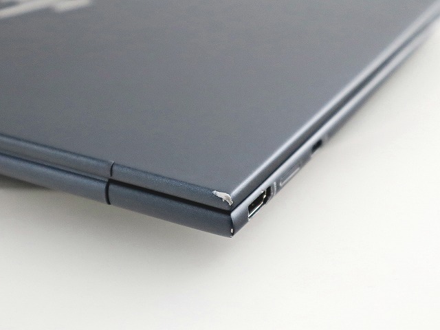 HP ELITE DRAGONFLY G3 (LTEモデル) 
