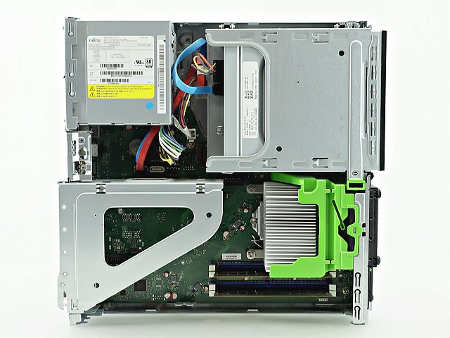 富士通 ESPRIMO D588/B FMVD43001