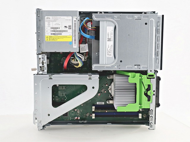 富士通 ESPRIMO D588/B FMVD43001