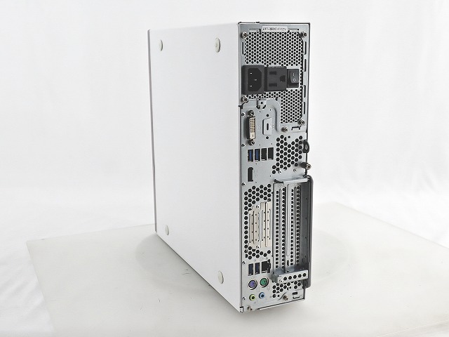 富士通 ESPRIMO D588/B FMVD43001