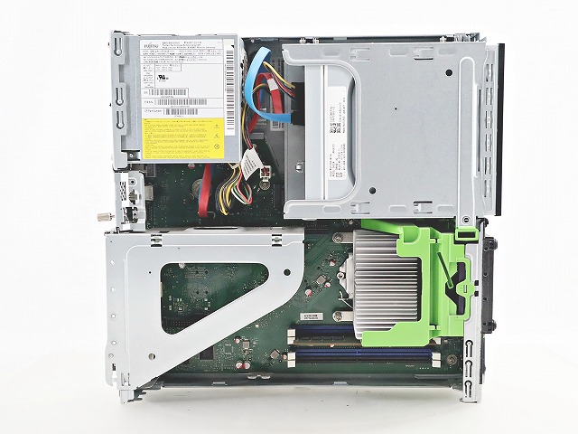 富士通 ESPRIMO D588/B FMVD43001