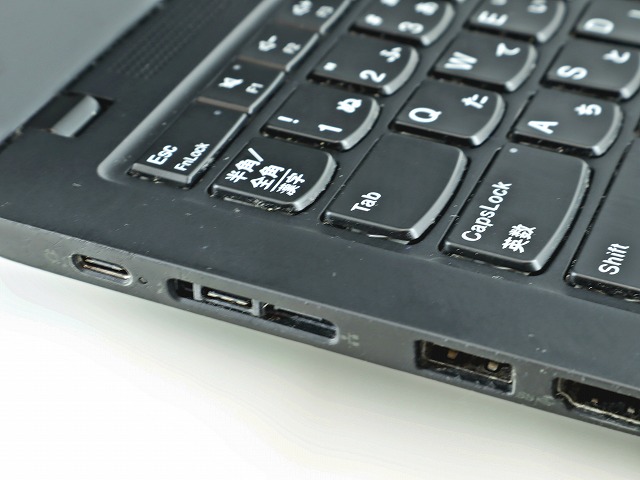 LENOVO THINKPAD X1 CARBON GEN7 (LTEモデル) 20QE-S12A00