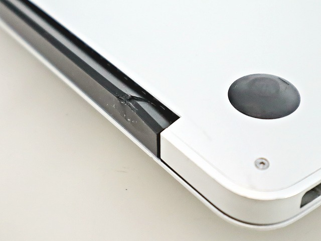 APPLE MACBOOK AIR 【保証なし特価】 MD761J/A