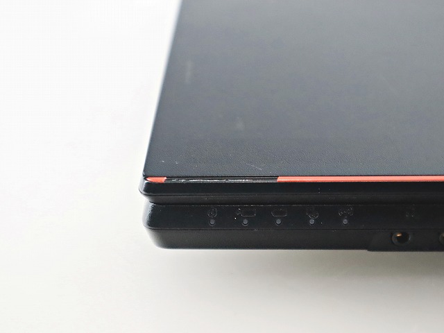 富士通 LIFEBOOK A579/B FMVA64002