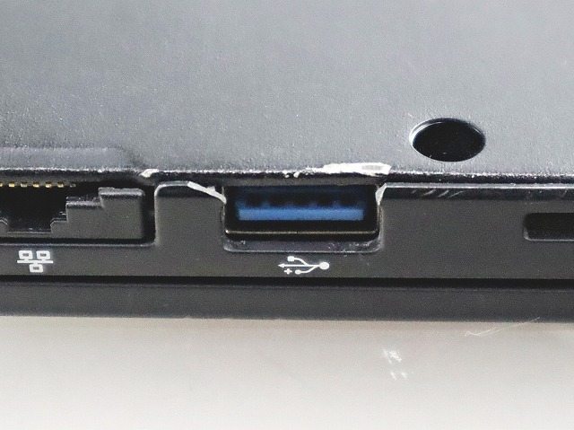 富士通 LIFEBOOK U939/C (LTEモデル) FMVU26014