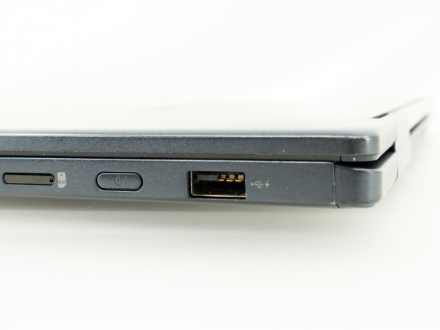 dynabook DYNABOOK V83/KV A6VHKVECM51A