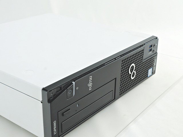 富士通 ESPRIMO D588/B FMVD43001