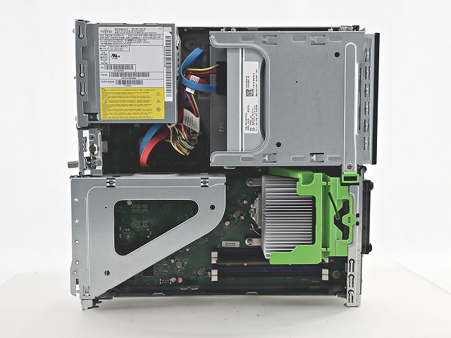 富士通 ESPRIMO D588/B FMVD43001