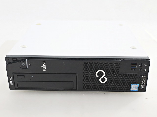 富士通 ESPRIMO D588/B FMVD43001