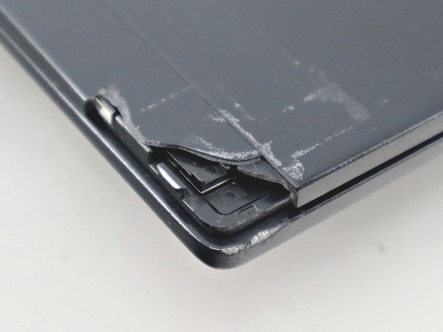 富士通 LIFEBOOK U939 (LTEモデル) 